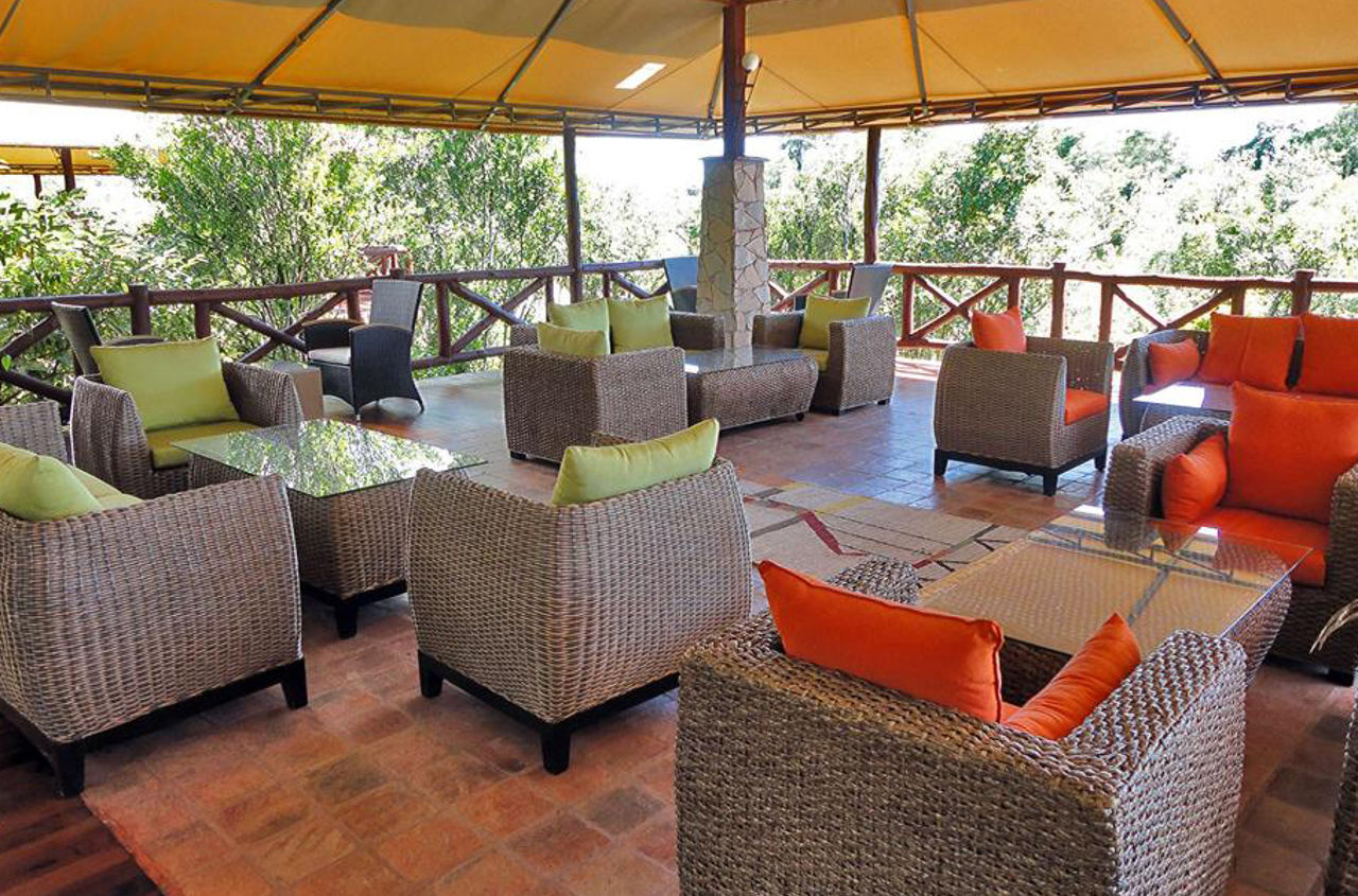 Ashnil Mara Camp Lounge