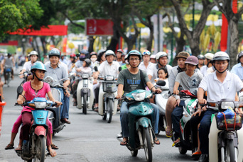 Hanois trafik er kaotisk men morsom at kigge på.