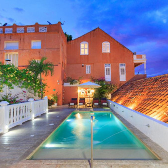 Casa Del Coliseo Pool 01