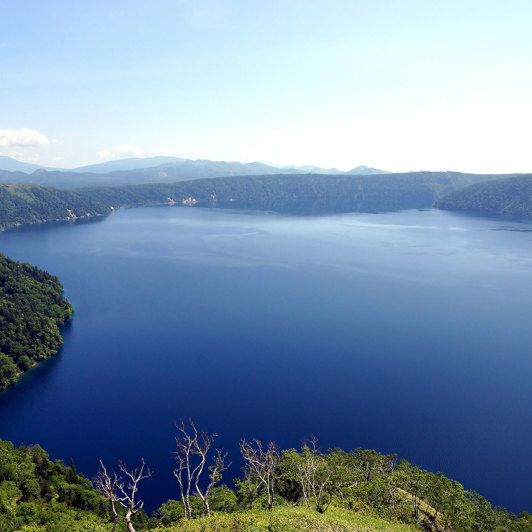 Akan Lake