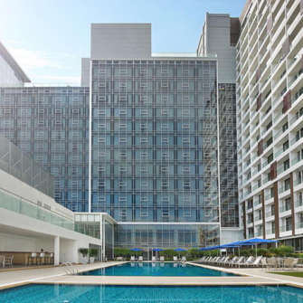 Noble Resort Hotel Pool 03