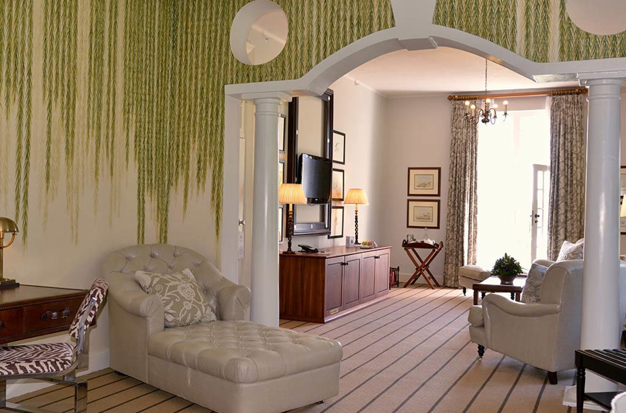 sydafrika - zimbabwe - victoria falls - victoria falls hotel_vaerelse