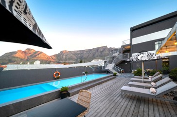 Kloof Street Hotel Pool 02