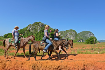 cuba - vinales ridning stine alice