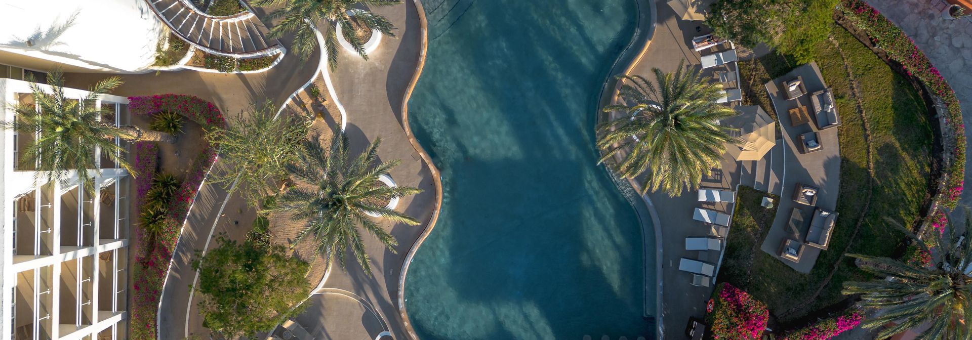Hotel Indigo Pool
