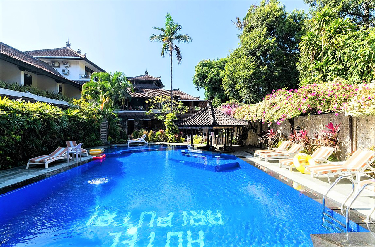 The Ari Putri Hotel Out Main Pool 02