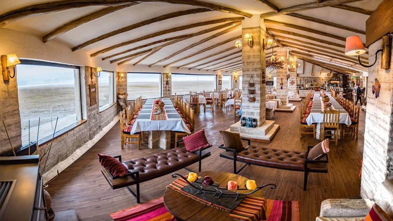 Luna Salada Hotel Restaurant