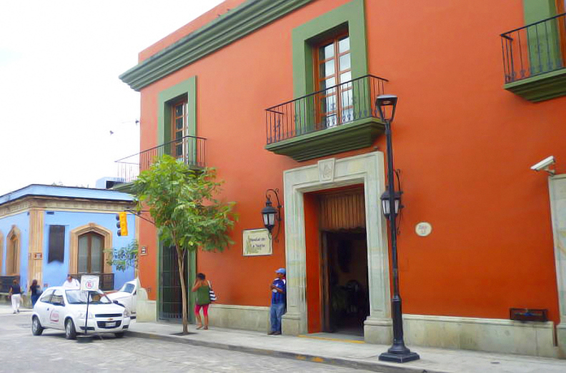 mexico - oaxaca - hostal de la noria_facade_01