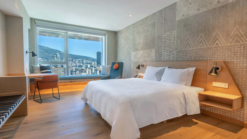 Go Quito Hotel Standard 01
