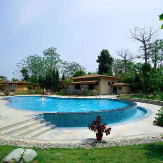 Jungle Vila Resort Pool 01
