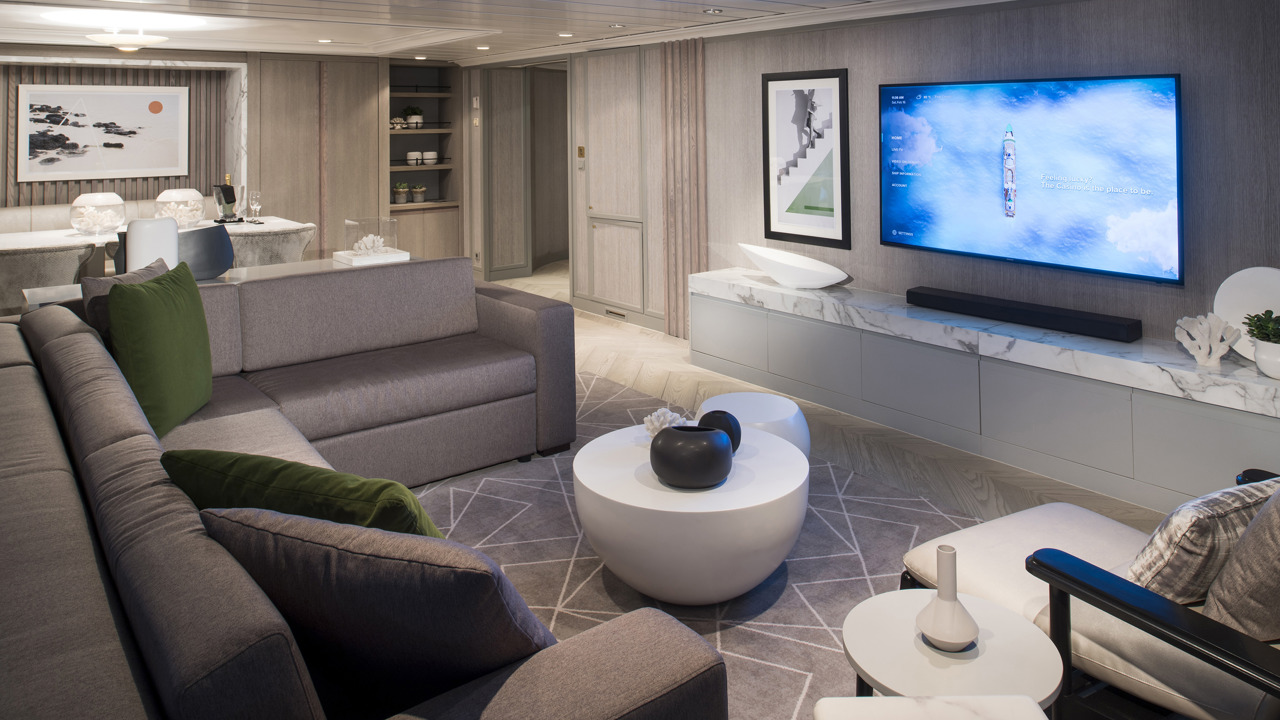 celebrity summit PenthouseSuite Livingroom_01
