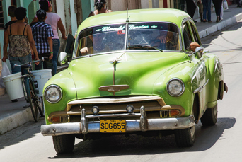 cuba - santa clara_bil_groen_01_hf