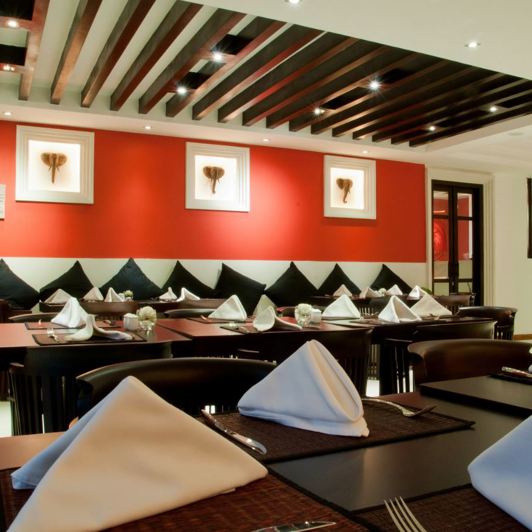 cambodia - phnom penh - la rosa boutique hotel_restaurant_01