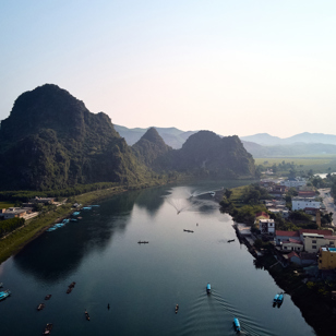 Dong Hoi Nhat Le Flod 01