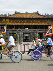 Vietnam - hue_ngo mon_cykelyaxa_01