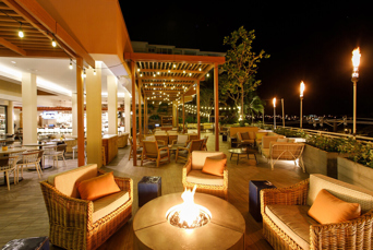 Queen Kapiolani Hotel Deck Bar Night