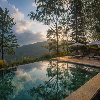 Pool And View (2)