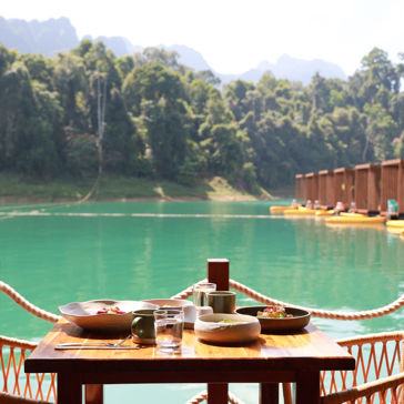 360 Issara Restaurant 02