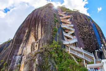 colombia - colombia_medellin_guatape_penol rock_01