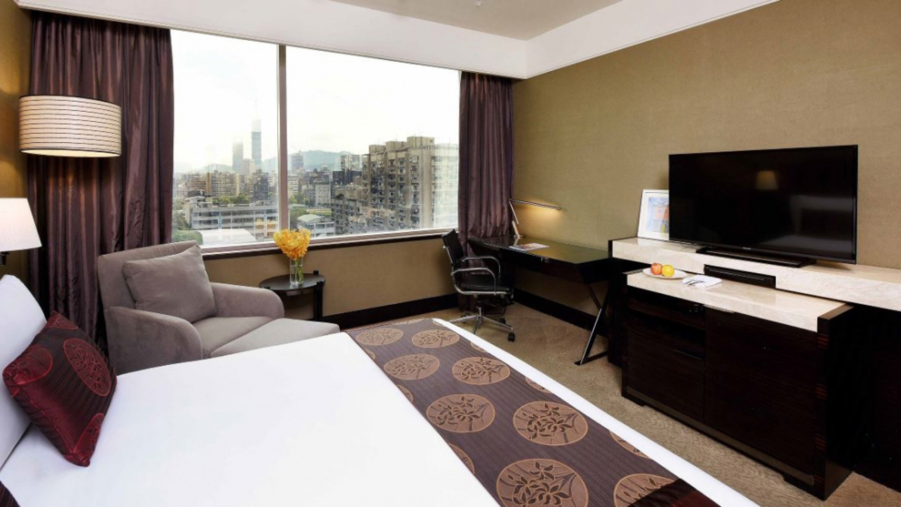 Fullon Hotel Taipei Central Superior Room