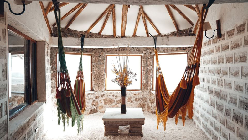 Luna Salada Hotel Common Area