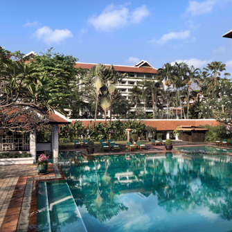 thailand - 05 Anantara Riverside Bangkok_Swimming Pool Daylight