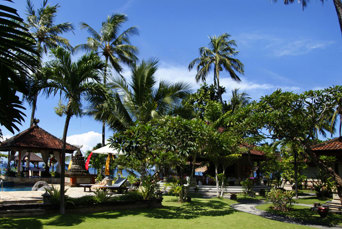bali - candi dasa - puri bagus hotel_garden