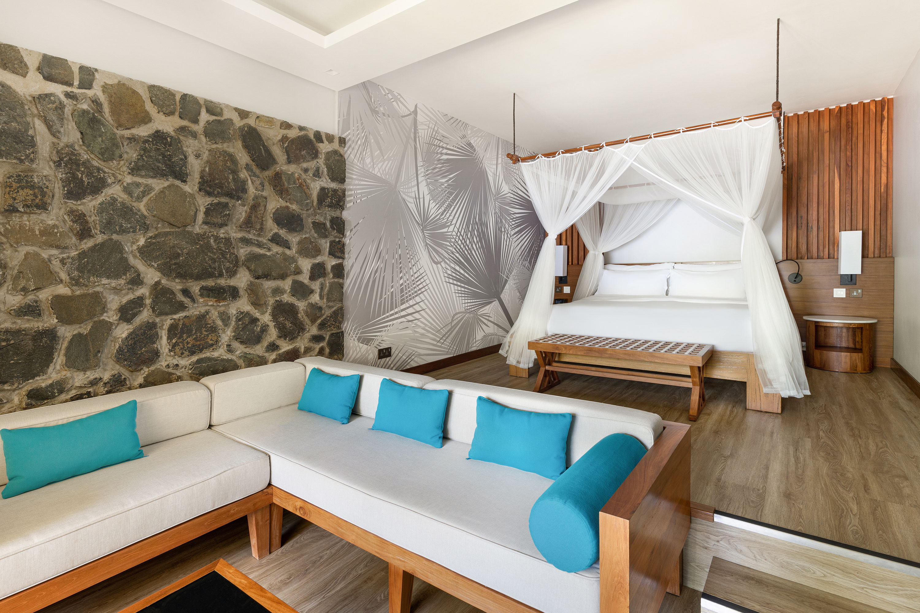 Deluxe Ocean View Garden3