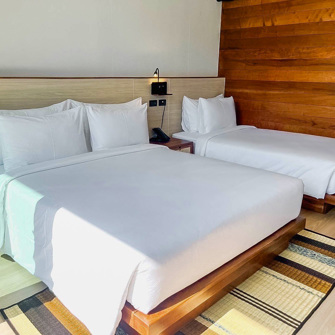 360 Issara Deluxe Triple Room 12