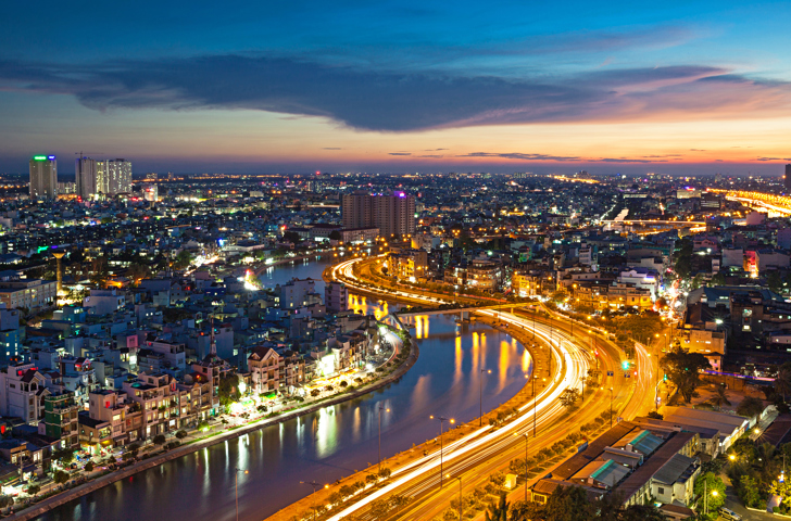 vietnam - ho chi minh city_skyline_01