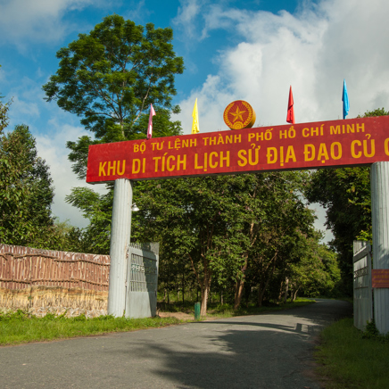 vietnam - cu chi tunnel_indgang_03