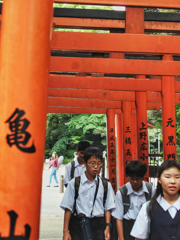 Tokyo Befolkning Skoleboern Unsplash