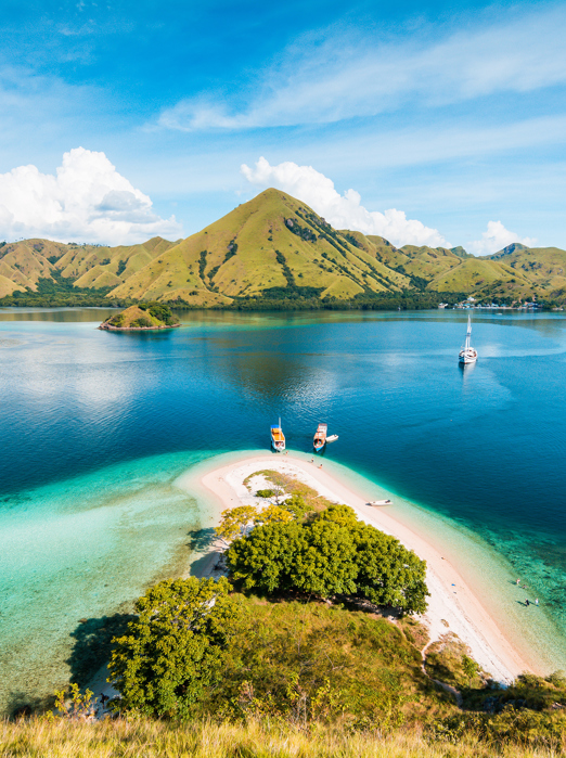 Bali Flores Kelor Island As 208654175