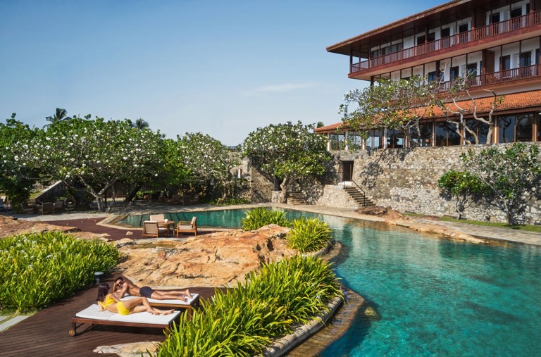 Cinnamon Bentota Beach Pool 01