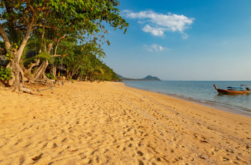Koh Libong Strand