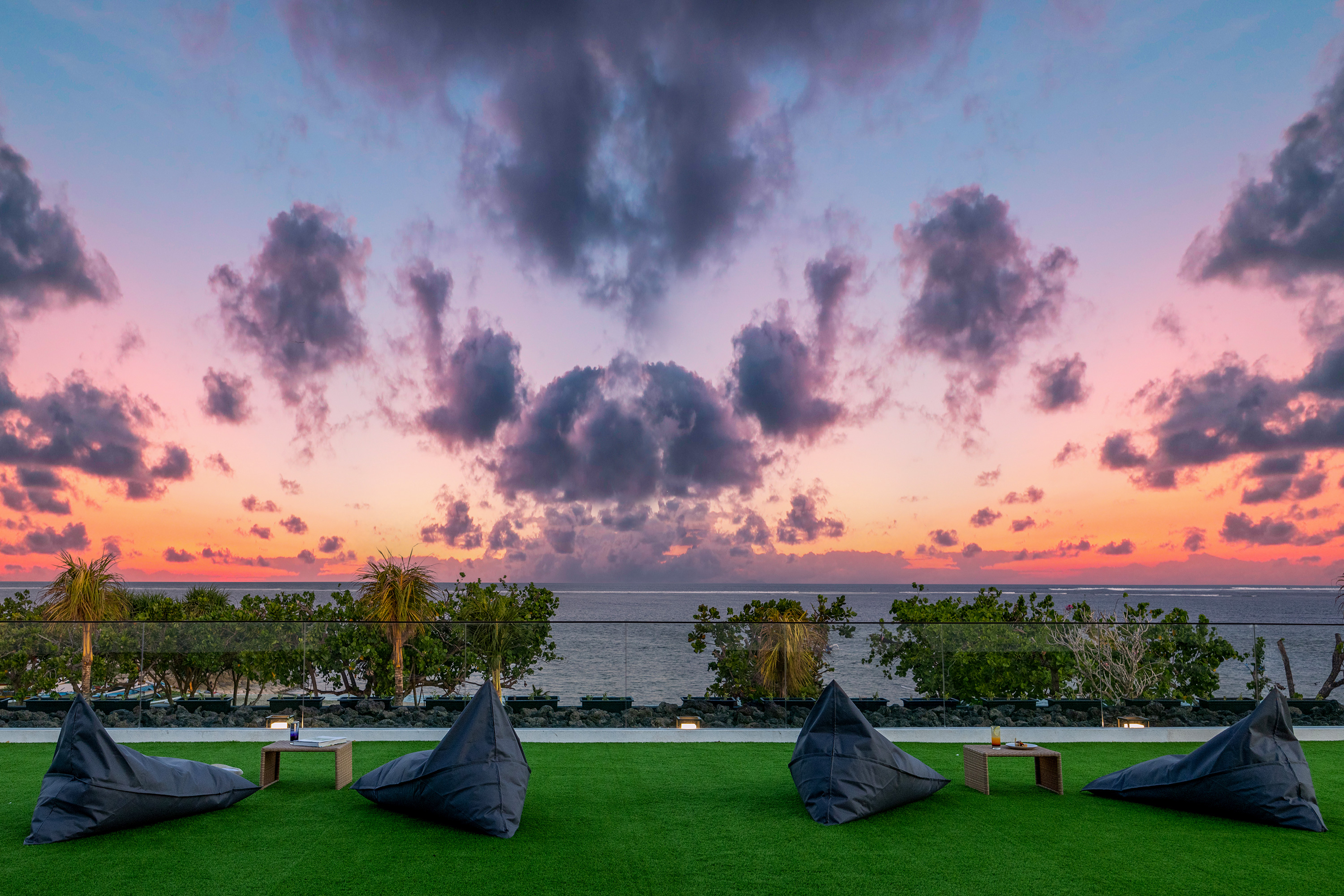 Sky Lounge