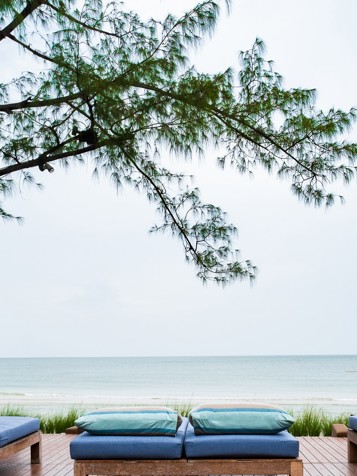 Let S Sea Beachfront Terrace