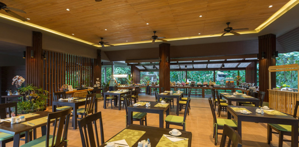 thailand - Wanaburee Resort_Restaurant_04