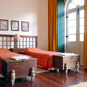 Twin Bedroom Red