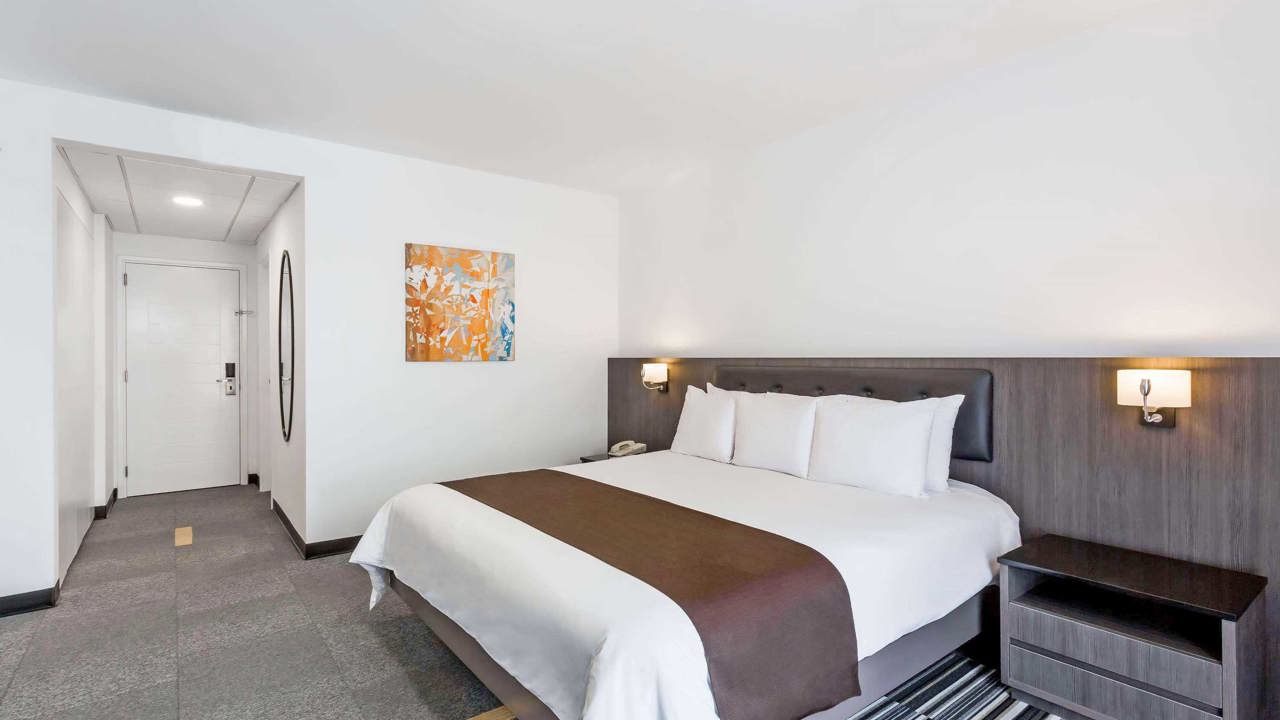 Double Bed