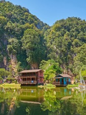 malaysia - perak_ipoh soeen_traehus_01