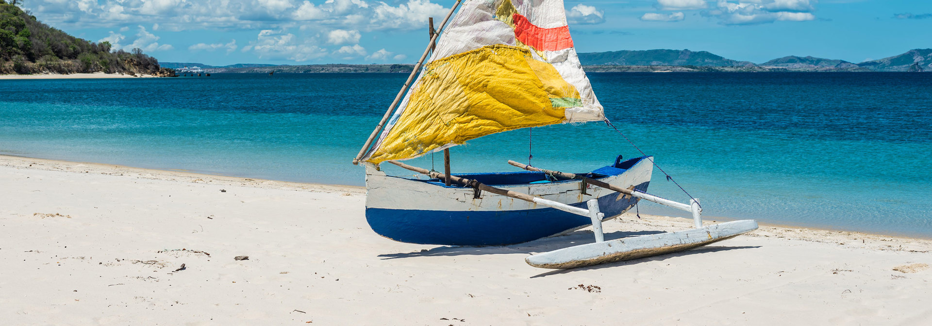 Traditionel Båd Outrigger