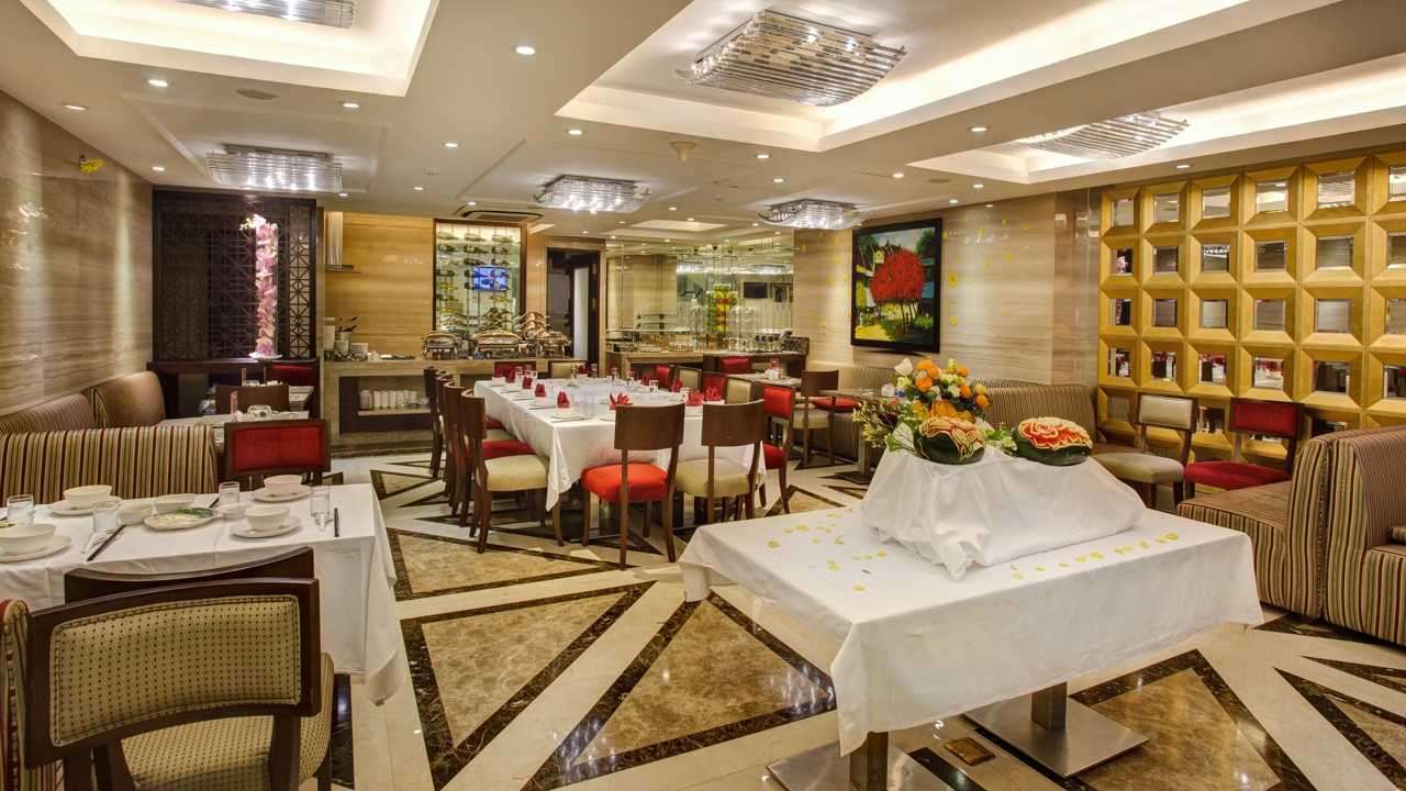Restaurant 2