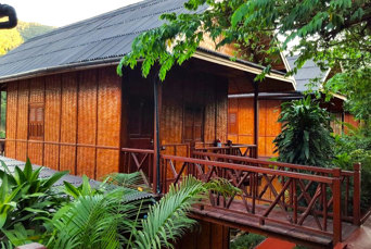 Mekong Riverside.Lodge Hytte 01