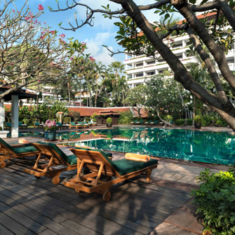 thailand - 06 Anantara Riverside Bangkok_Swimming Pool Daylight