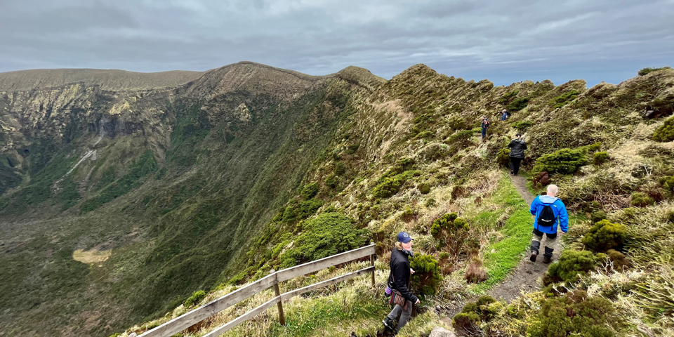 azorerne_faial_caldeira_01
