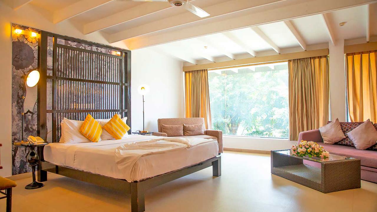 Rooms 01