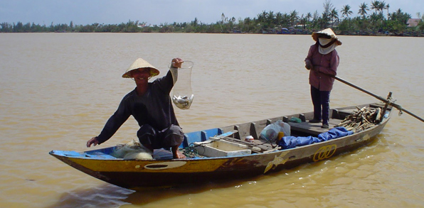 vietnam - hoi an fisherman_01