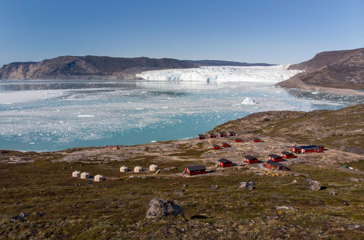 Glacier Lodge Eqi @Lisa Burns 2019 (1)