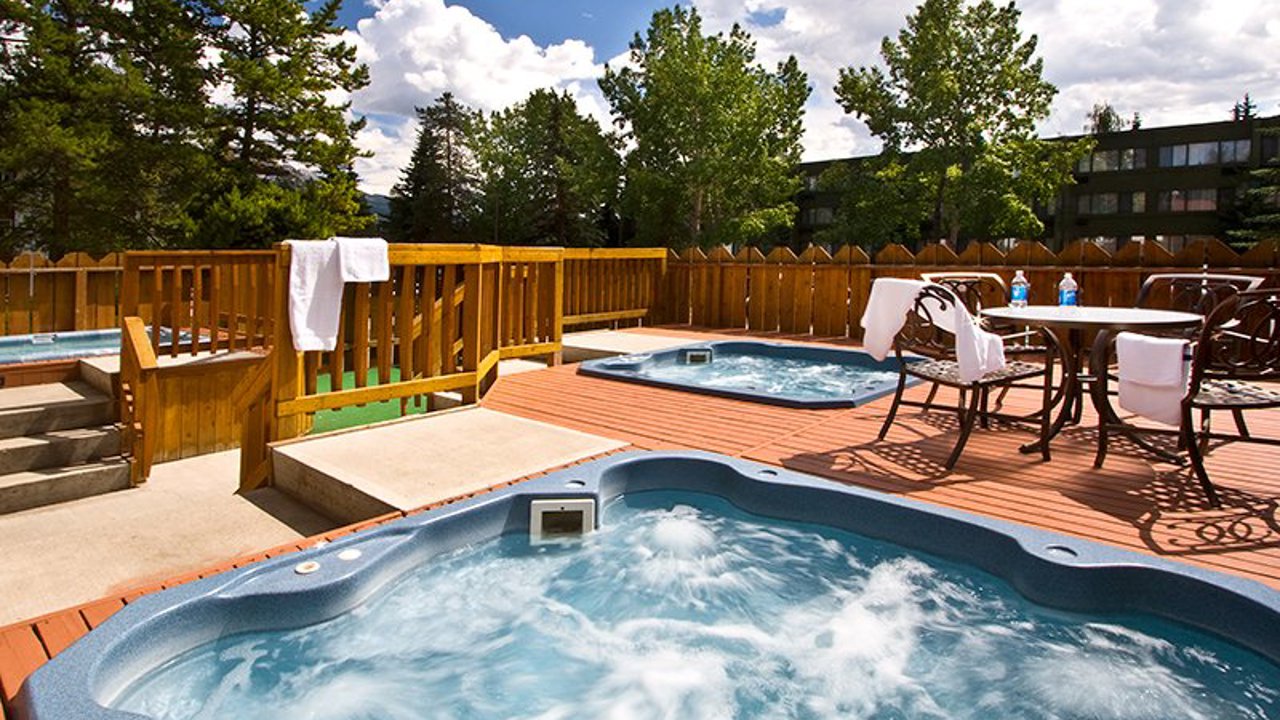 canada - jasper - jasper lobstick lodge_spa